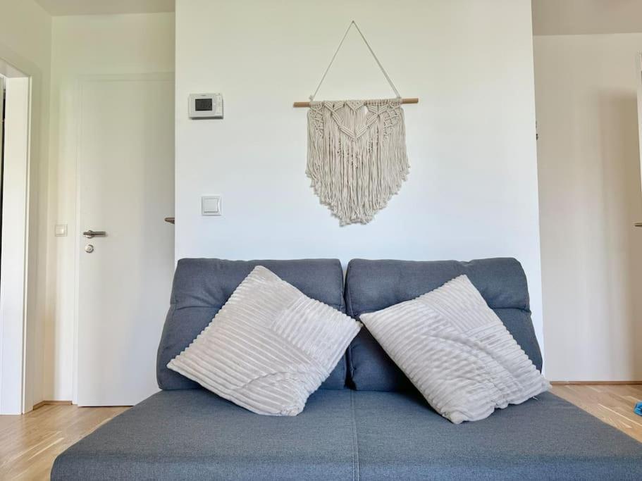 Apartamento Modern Danube With Balcony & Free Parking *